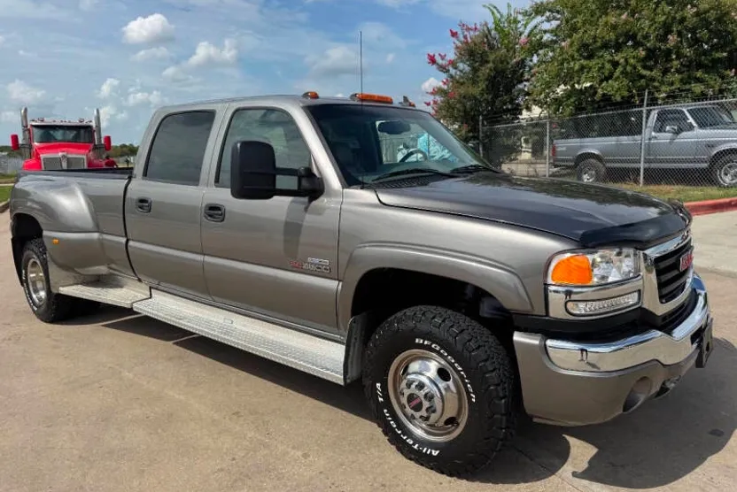 2007 Gmc Sierra 3500 SLT photo 1