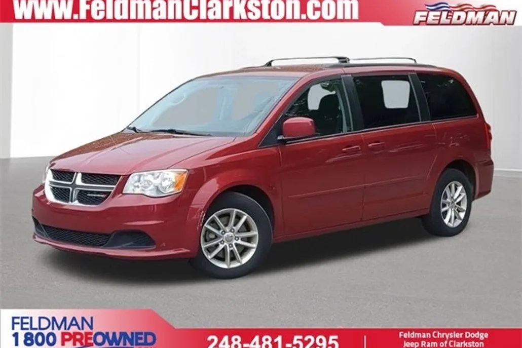 2015 Dodge Grand Caravan SXT photo 1