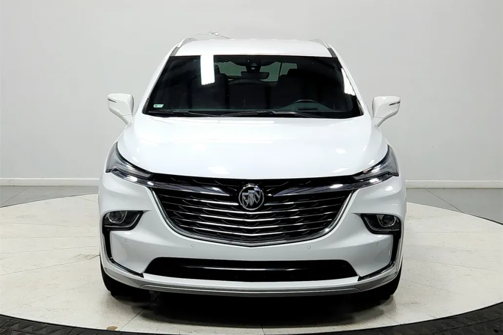 2024 Buick Enclave Premium photo 1