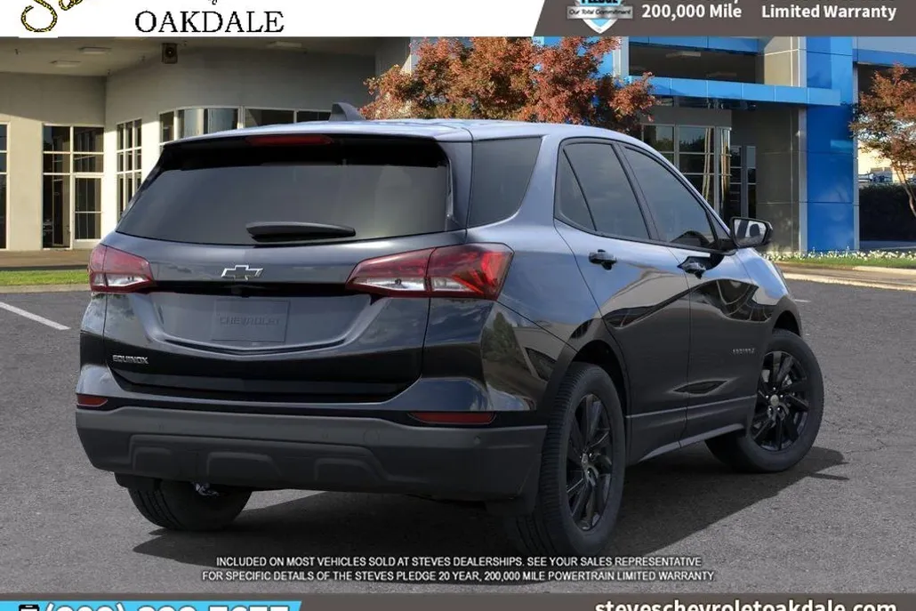 2024 Chevrolet Equinox LS photo 1