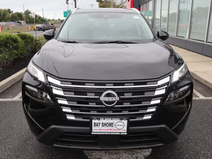 2026 Nissan Rogue SV photo 1