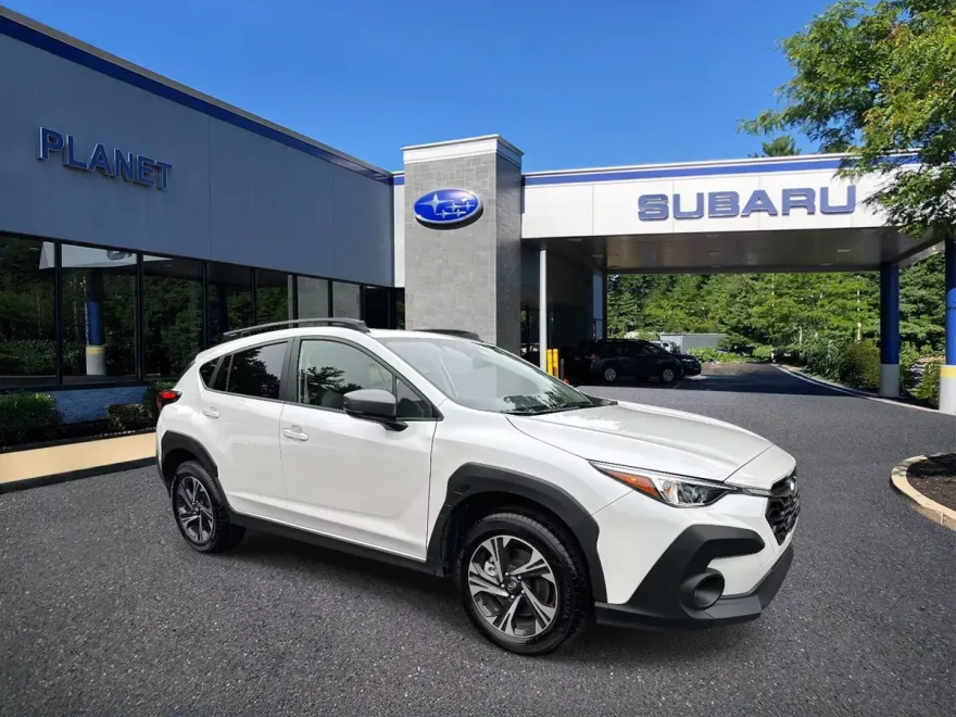 2024 Subaru Crosstrek Premium photo 1