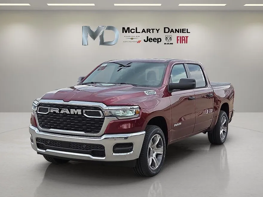2025 Ram 1500 Tradesman photo 1
