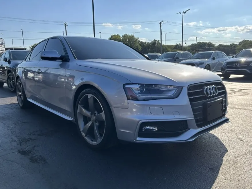 2015 Audi A4 Quattro Premium Plus photo 1