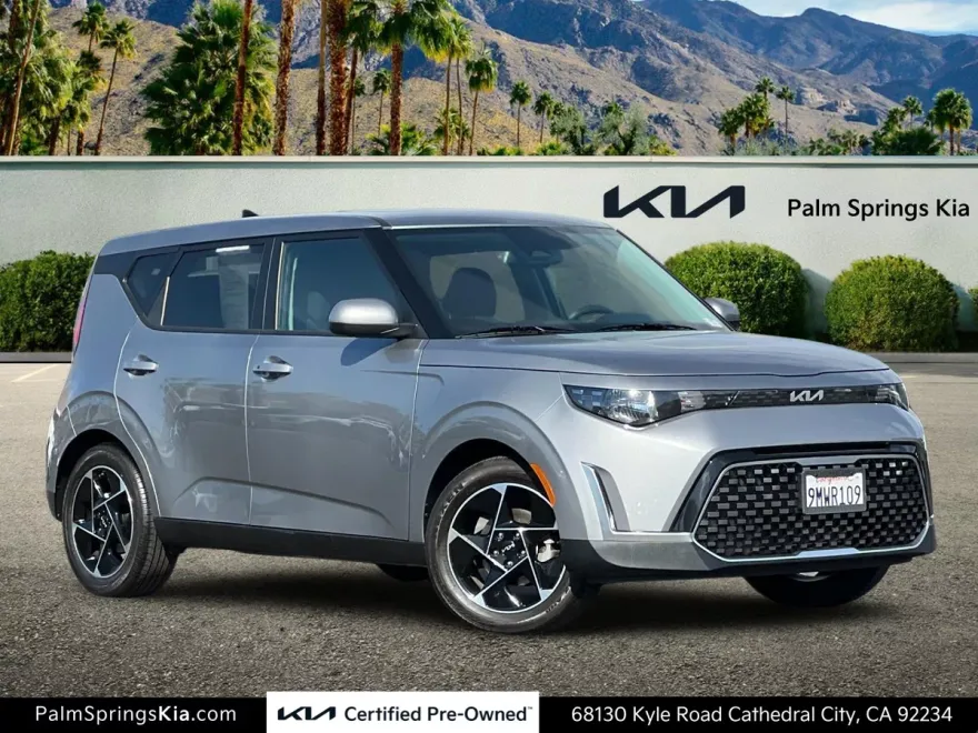 2024 Kia Soul EX photo 1
