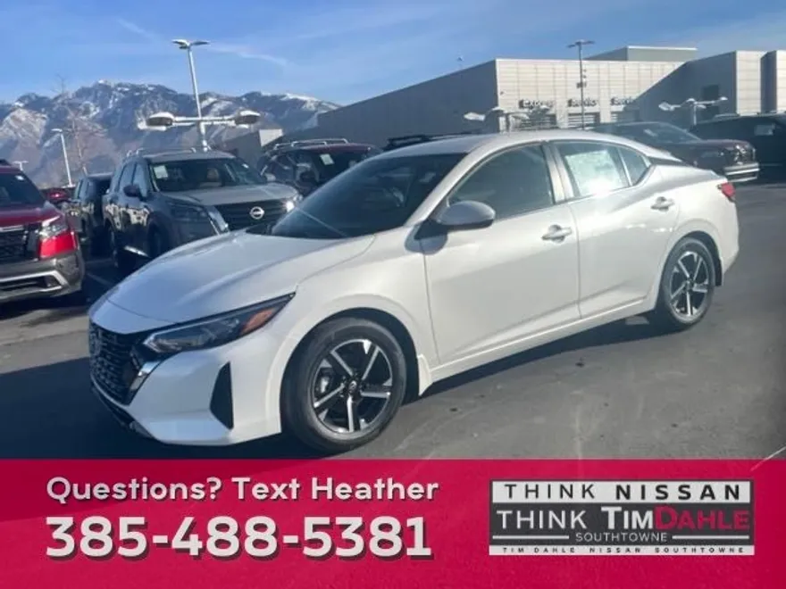 2025 Nissan Sentra SV photo 1