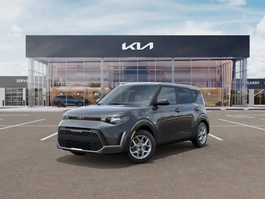 2025 Kia Soul LX photo 1