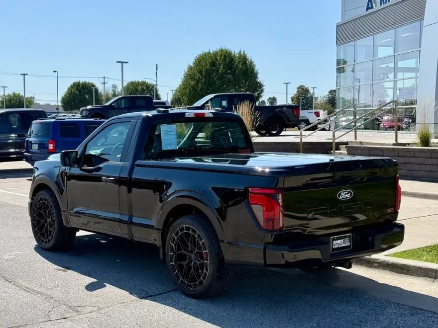 2025 Ford F-150 XL photo 1