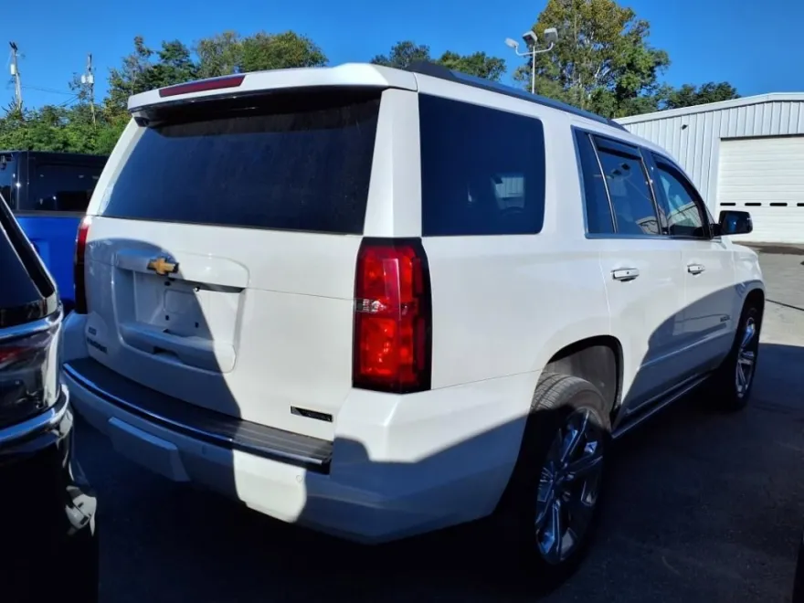 2018 Chevrolet Tahoe Premier photo 1