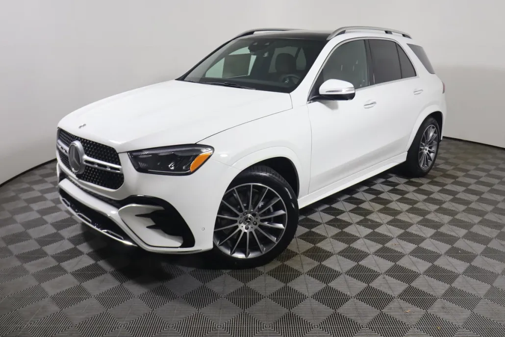 2026 Mercedes Benz GLE 450 4MATIC photo 1