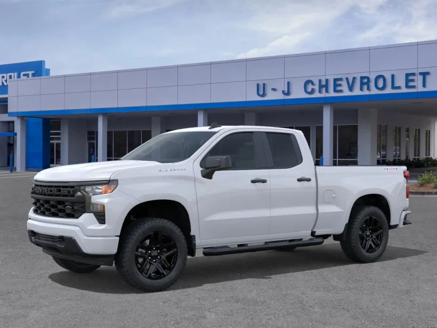2026 Chevrolet Silverado 1500 Custom photo 1
