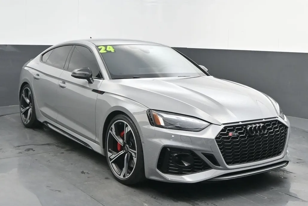 2024 Audi RS 5 photo 1
