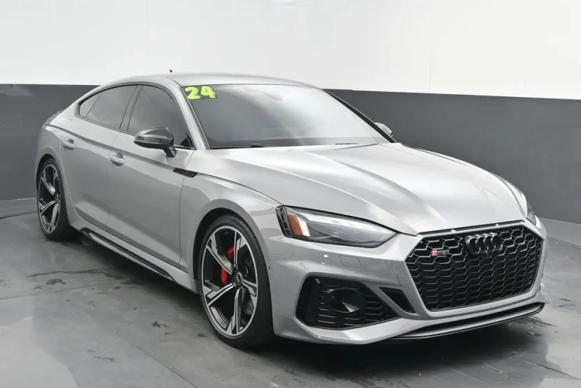 2024 Audi RS 5 photo 1