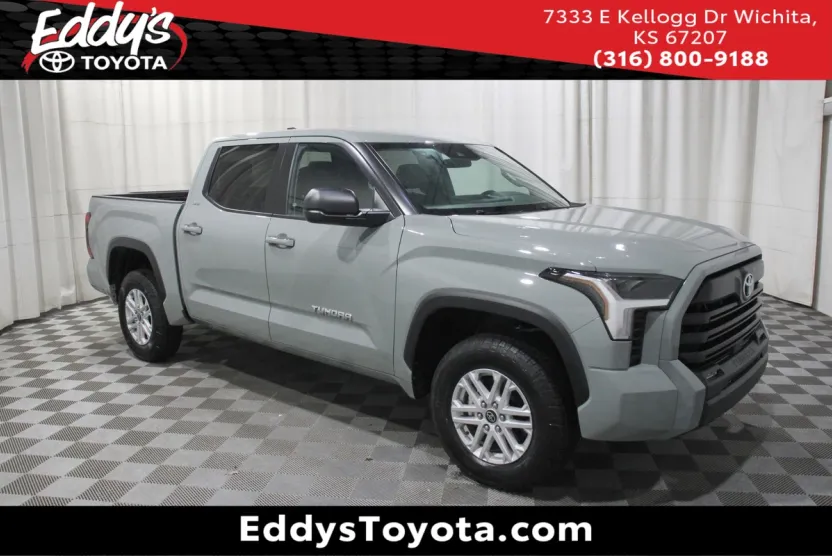 2024 Toyota Tundra SR5 photo 1