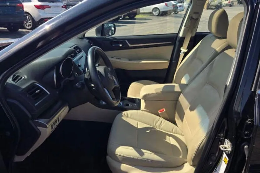 2019 Subaru Legacy 3.6R Limited photo 1
