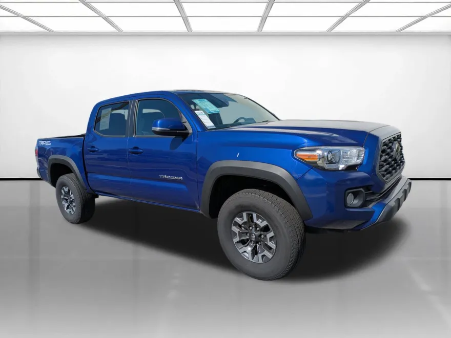 2023 Toyota Tacoma SR5 photo 1