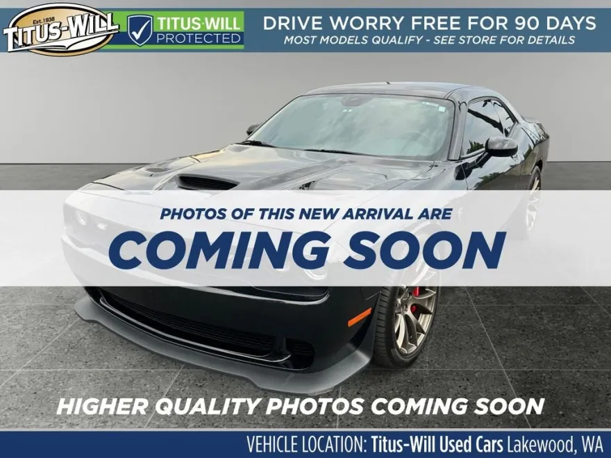 2015 Dodge Challenger SRT8 Hellcat photo 1