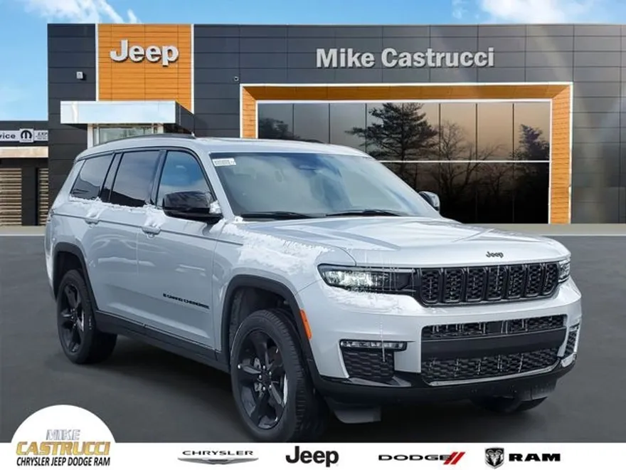 2025 Jeep Grand Cherokee L photo 1