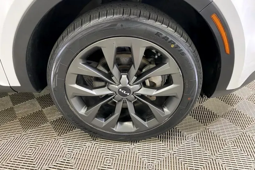 2023 Kia Sorento X-Line EX photo 1