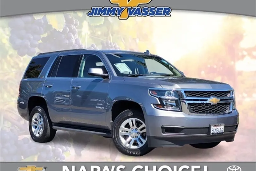 2019 Chevrolet Tahoe LT photo 1