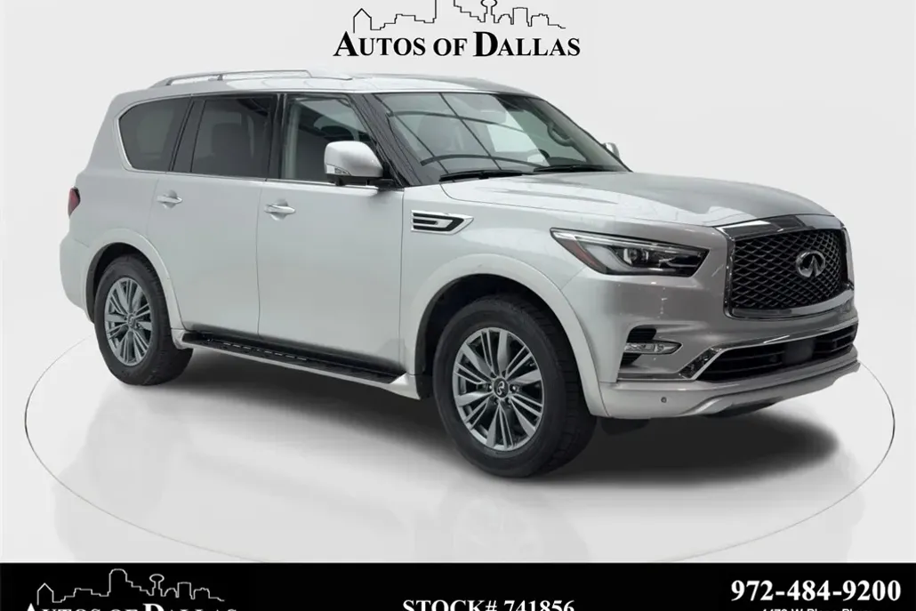 2022 Infiniti QX80 Luxe photo 1
