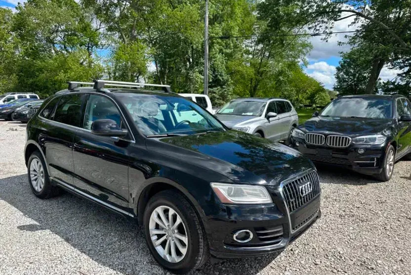 2013 Audi Q5 2.0T Premium Plus photo 1