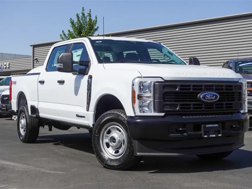 2025 Ford F-350 XL photo 1
