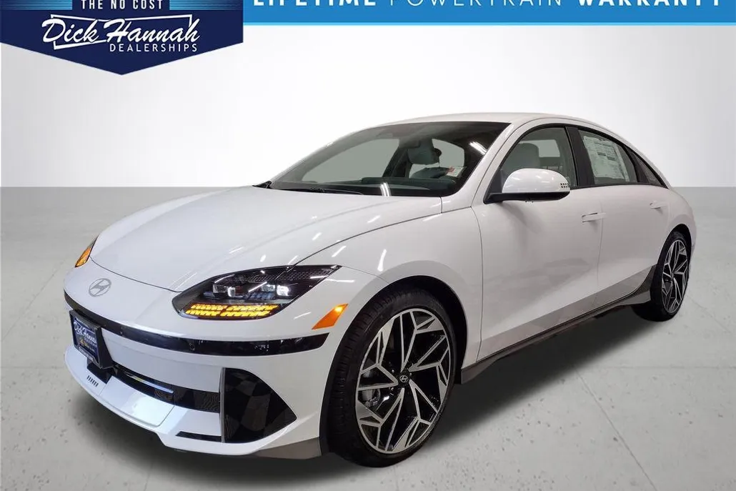 2025 Hyundai Ioniq 6 SEL photo 1