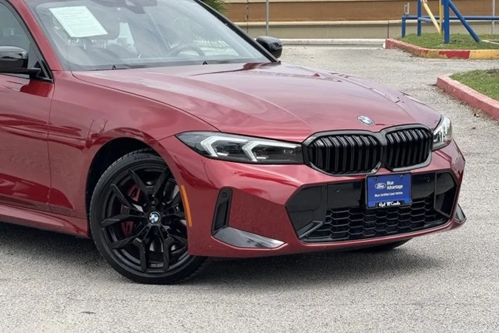 2025 Bmw 330i photo 1