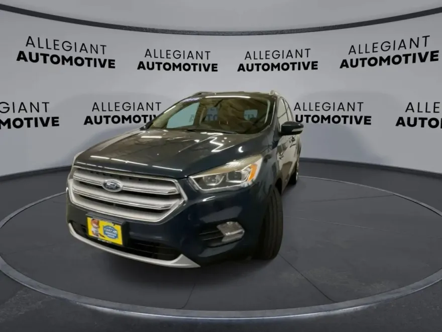 2019 Ford Escape Titanium Sport photo 1