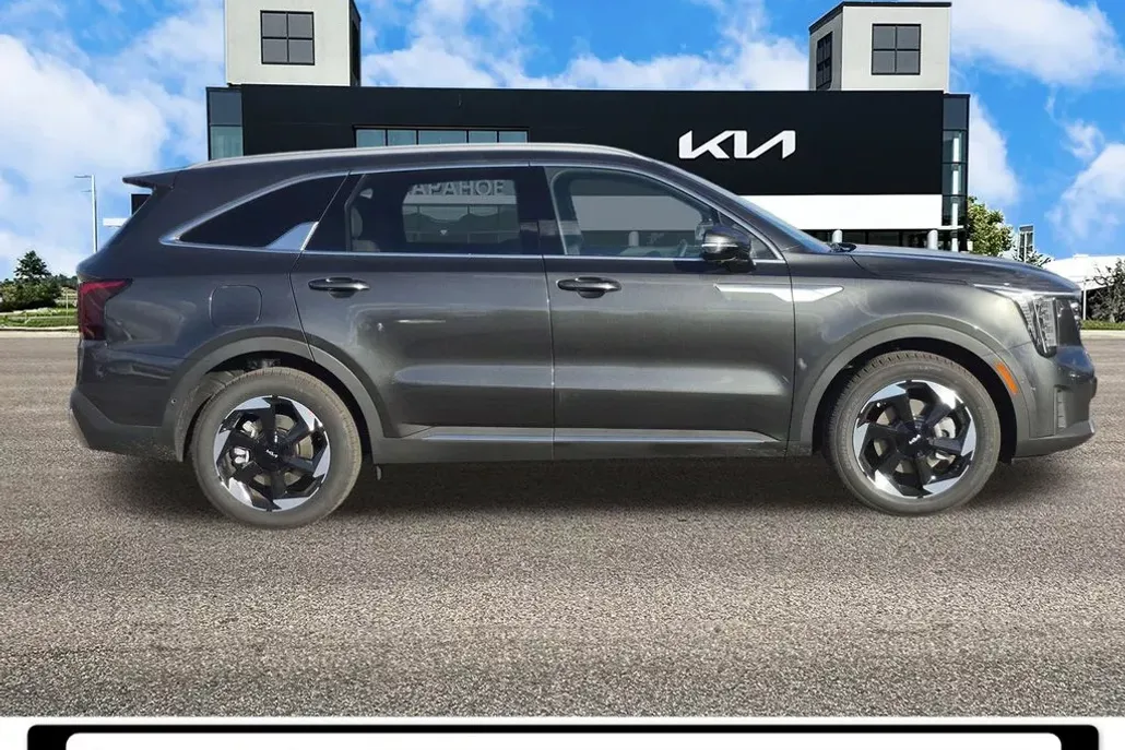 2025 Kia Sorento Plug-In Hybrid SX Prestige photo 1