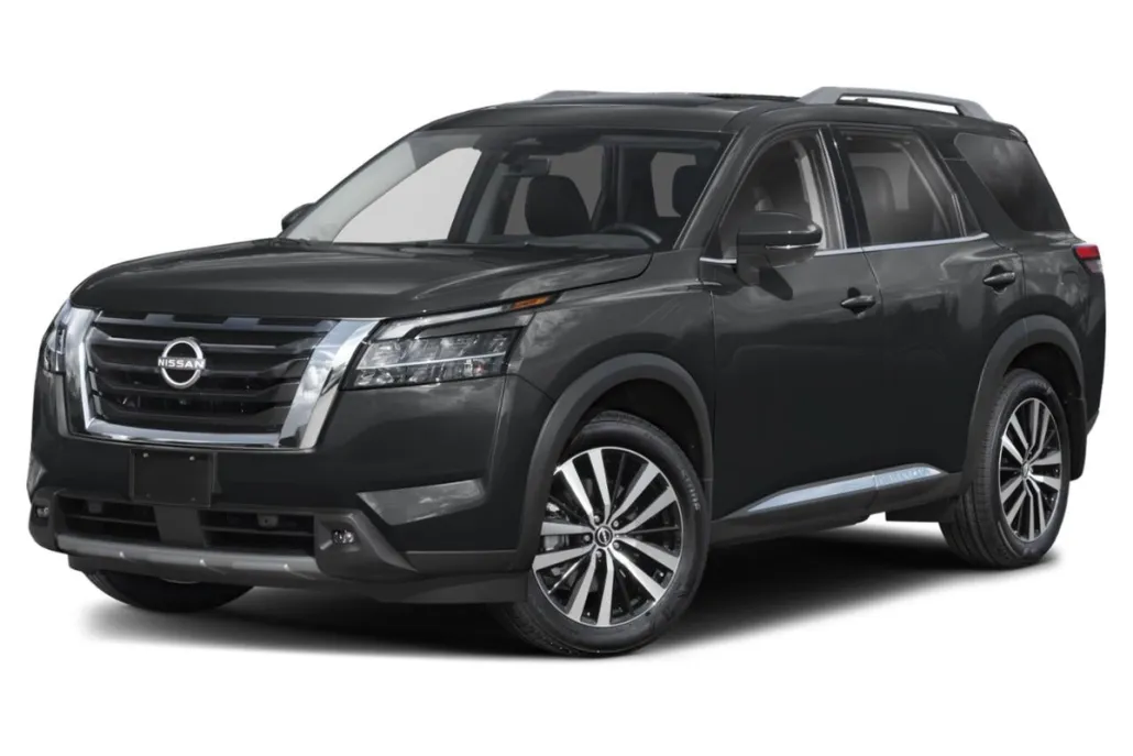 2024 Nissan Pathfinder Platinum photo 1