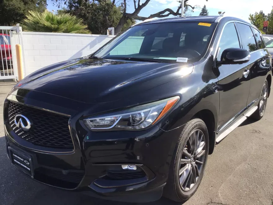 2020 Infiniti QX60 Luxe photo 1