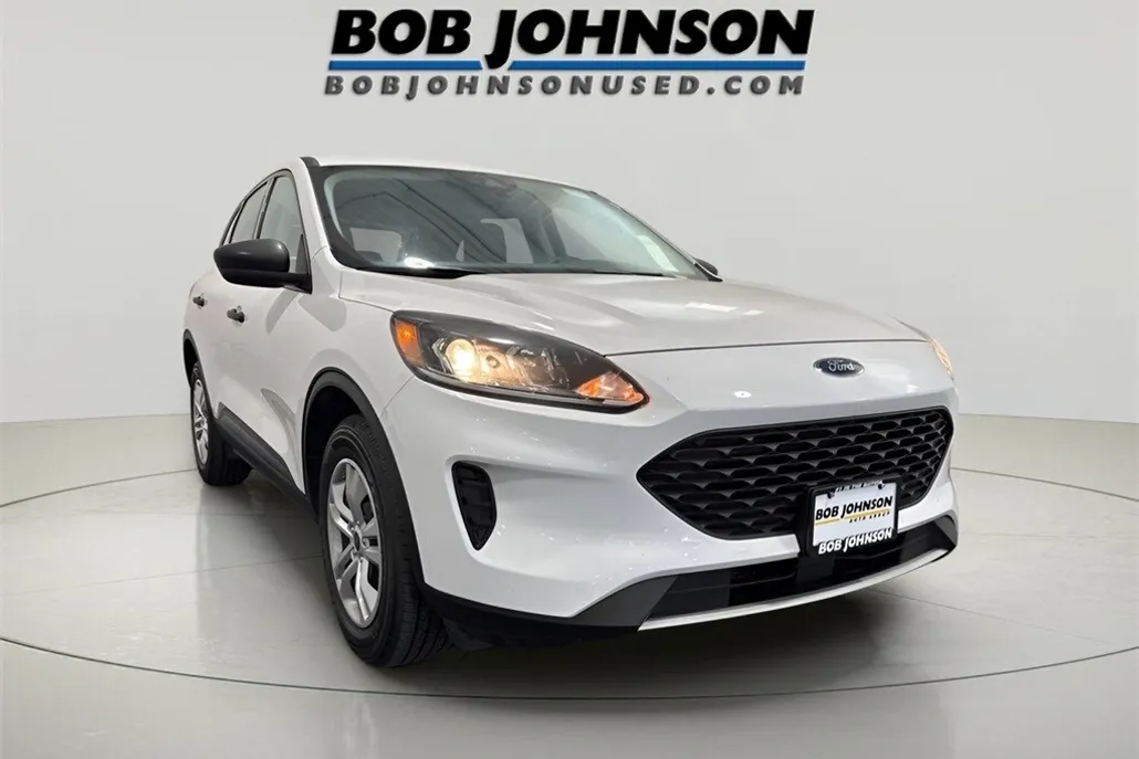 2021 Ford Escape S photo 1