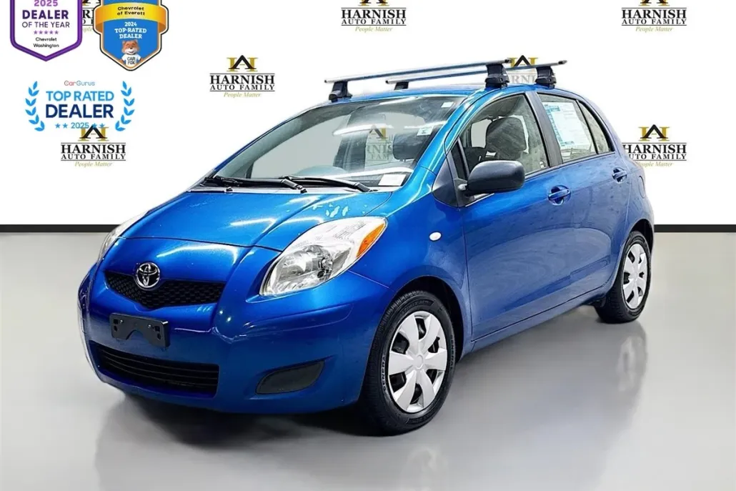 2009 Toyota Yaris S photo 1