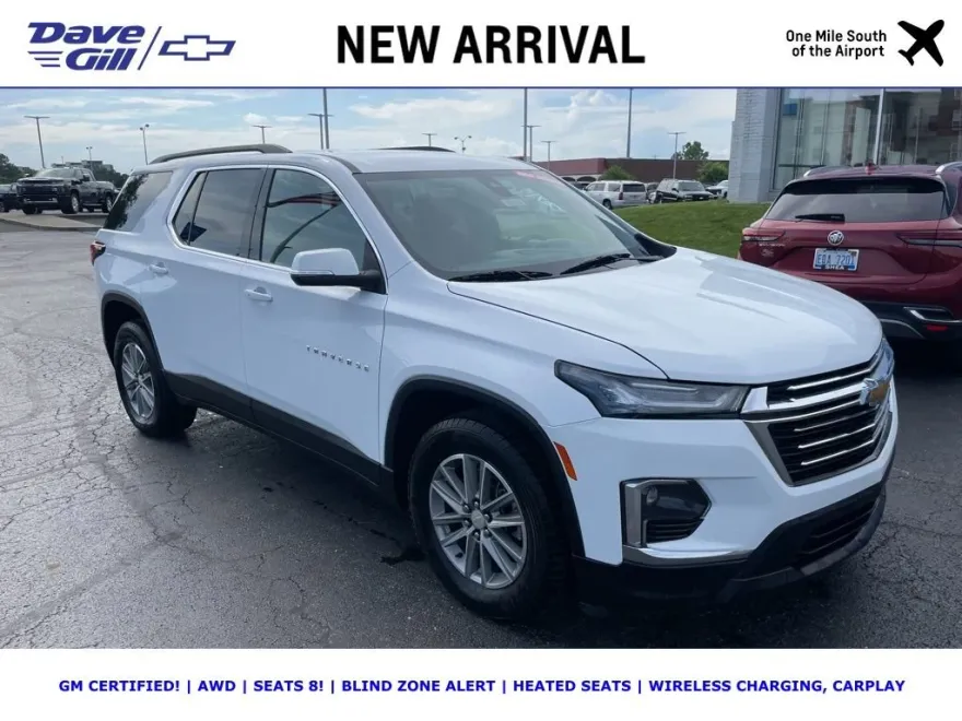 2023 Chevrolet Traverse Cloth photo 1