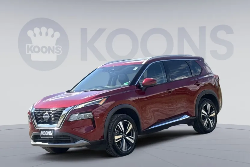 2023 Nissan Rogue SL photo 1