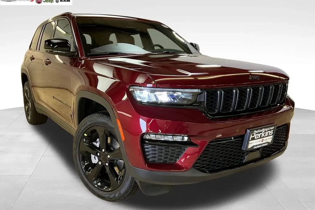 2025 Jeep Grand Cherokee Limited photo 1