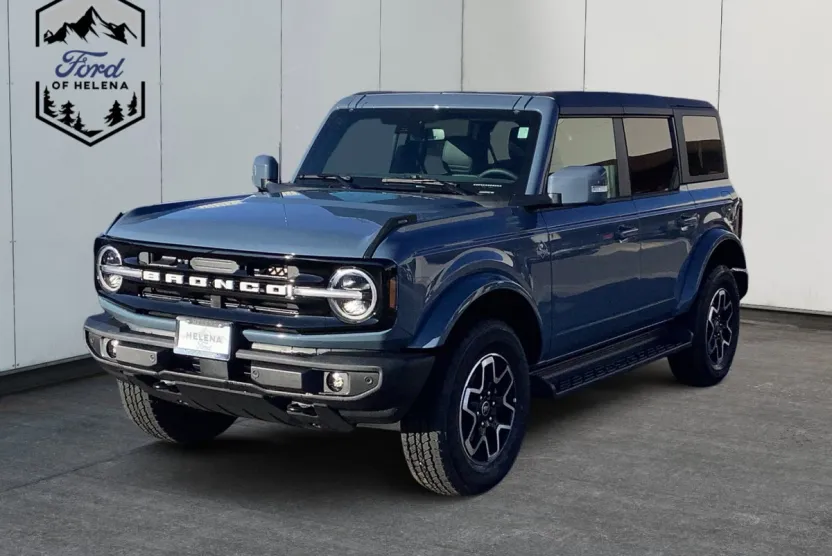 2025 Ford Bronco Outer Banks photo 1