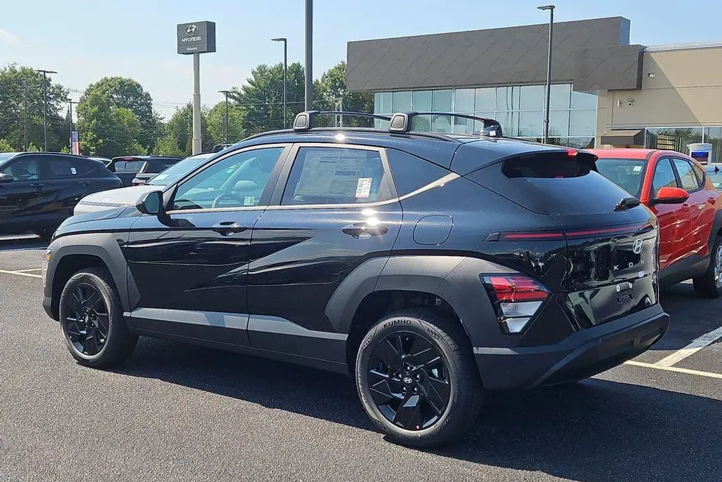 2026 Hyundai Kona SEL photo 1