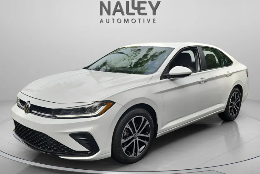 2026 Volkswagen Jetta Sport photo 1