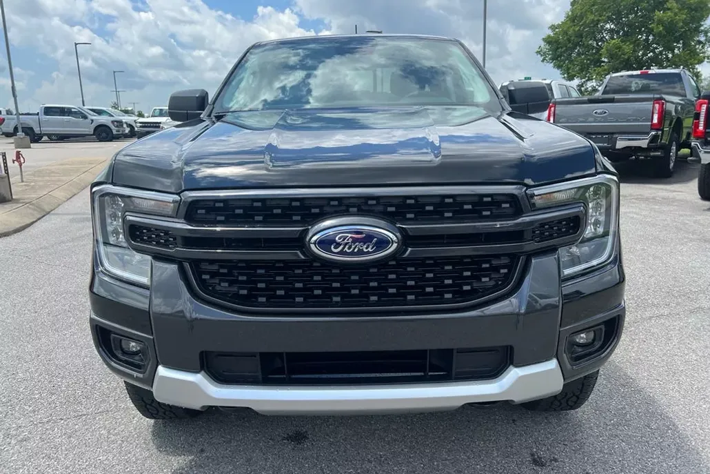2025 Ford Ranger XLT photo 1