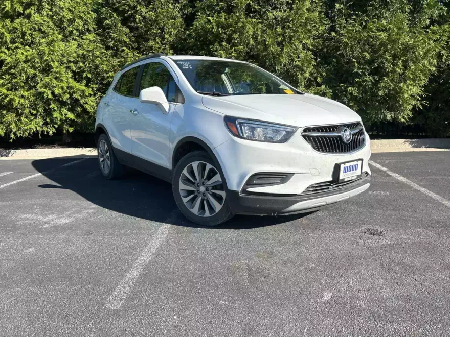 2020 Buick Encore Preferred photo 1