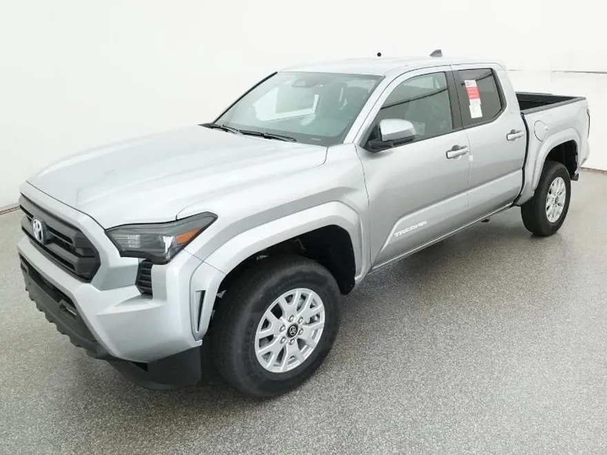 2025 Toyota Tacoma SR5 Double Cab photo 1