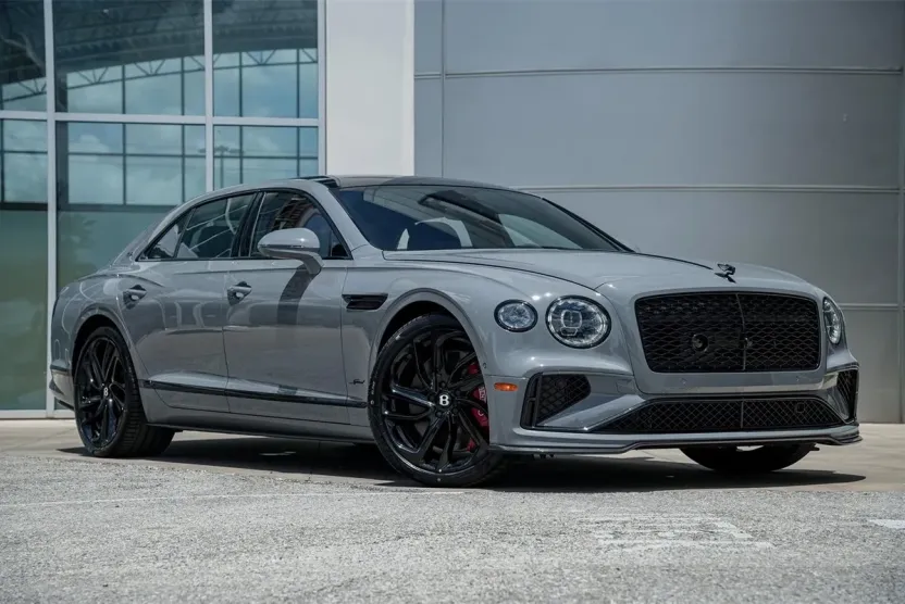 2025 Bentley Flying Spur Speed photo 1