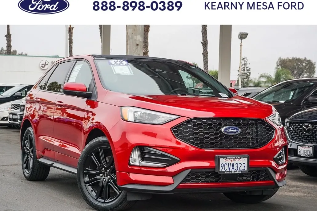 2022 Ford Edge ST photo 1