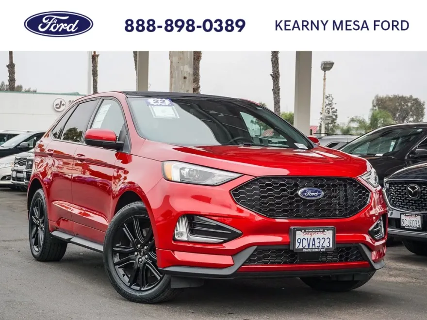 2022 Ford Edge ST photo 1