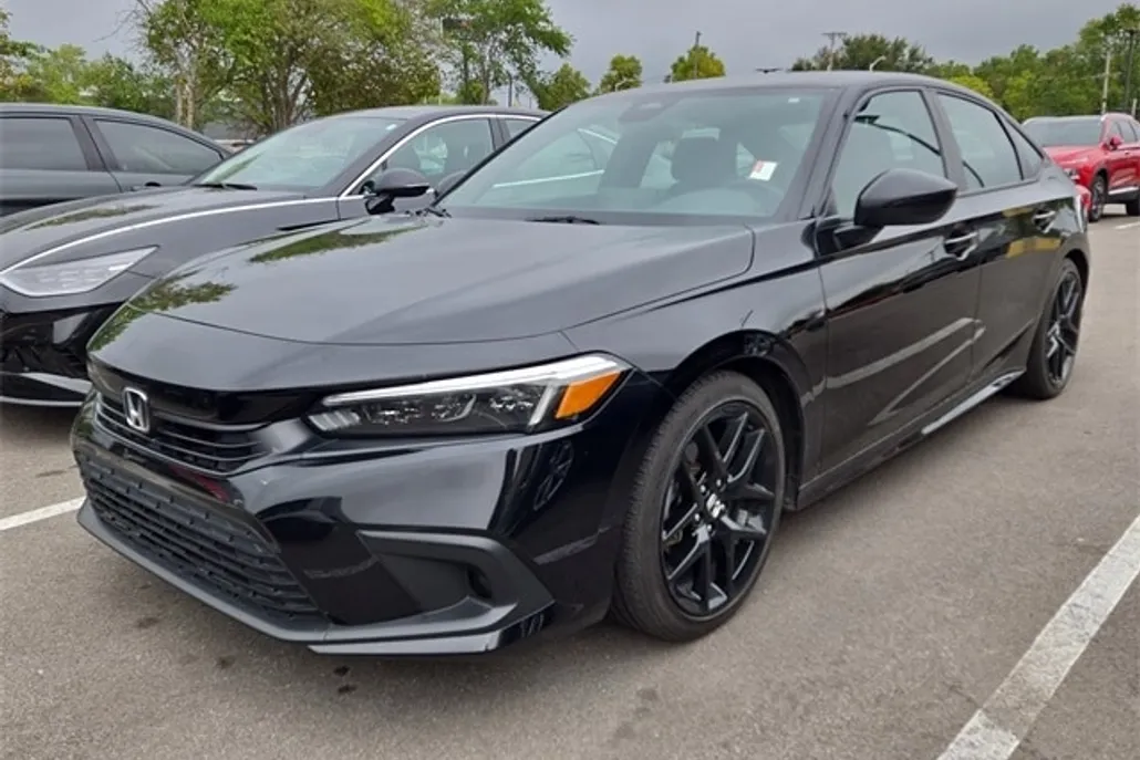 2022 Honda Civic Sport photo 1