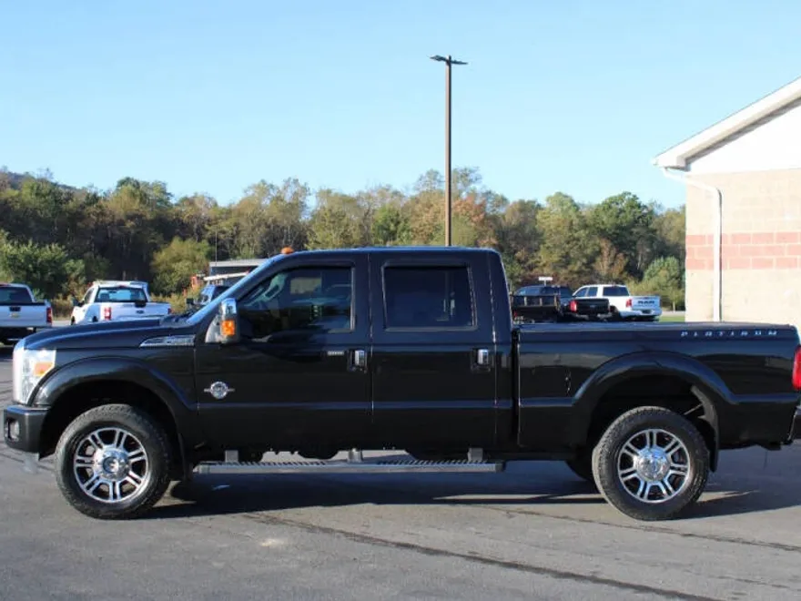 2014 Ford F-350 Platinum photo 1