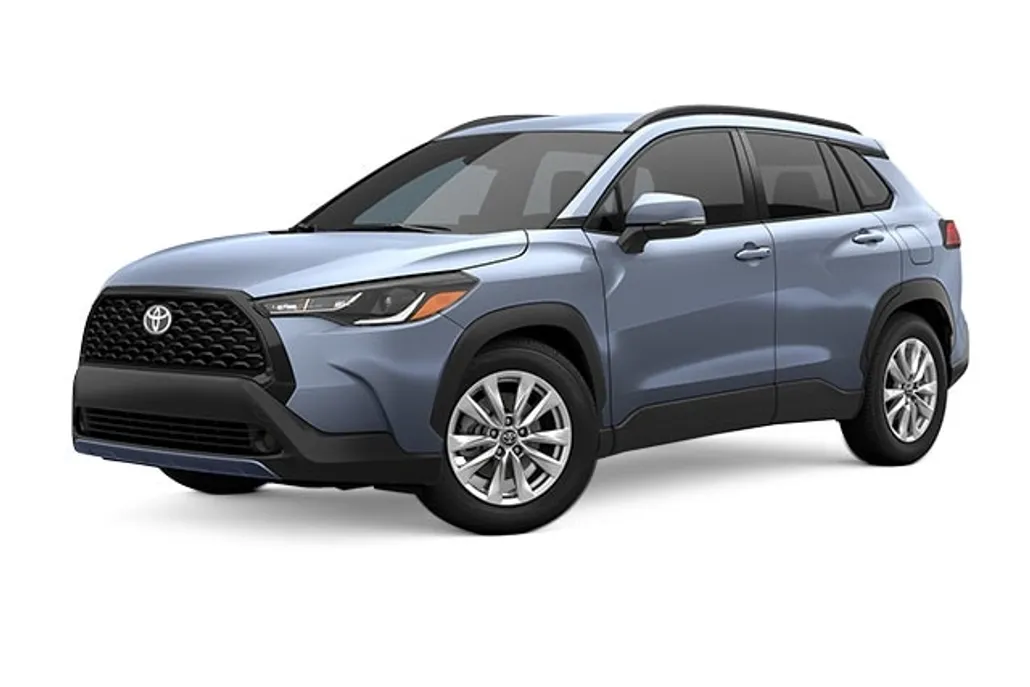 2025 Toyota Corolla Cross LE photo 1